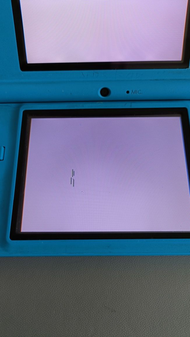 Nintendo DSi Niebieski sprawny