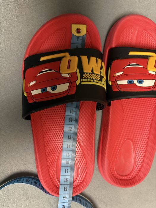 Klapki basenowe Zygzak Mcqueen, 30