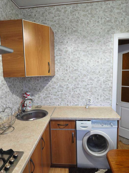 Сдам 1-к квартиру, Южный мкрн, район Амстора