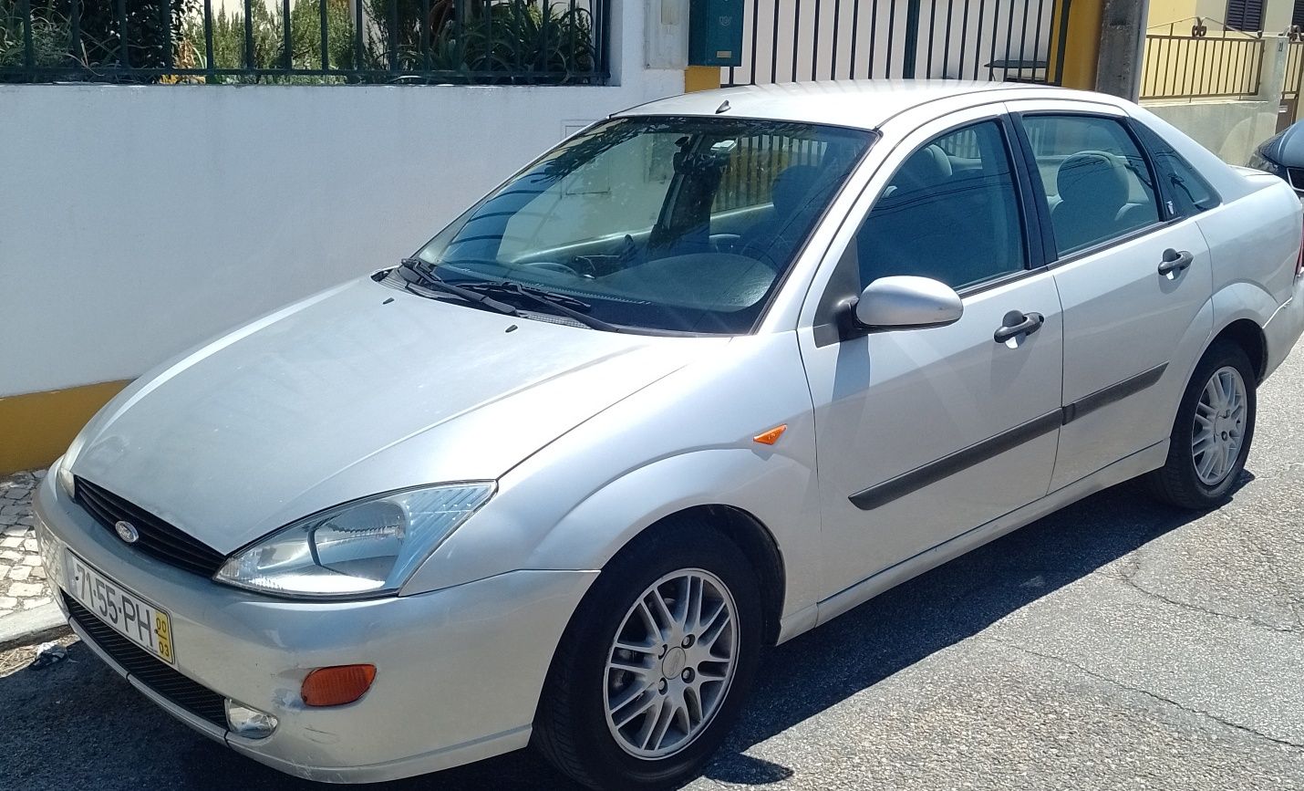 Ford Focus 1.6 Gasolina