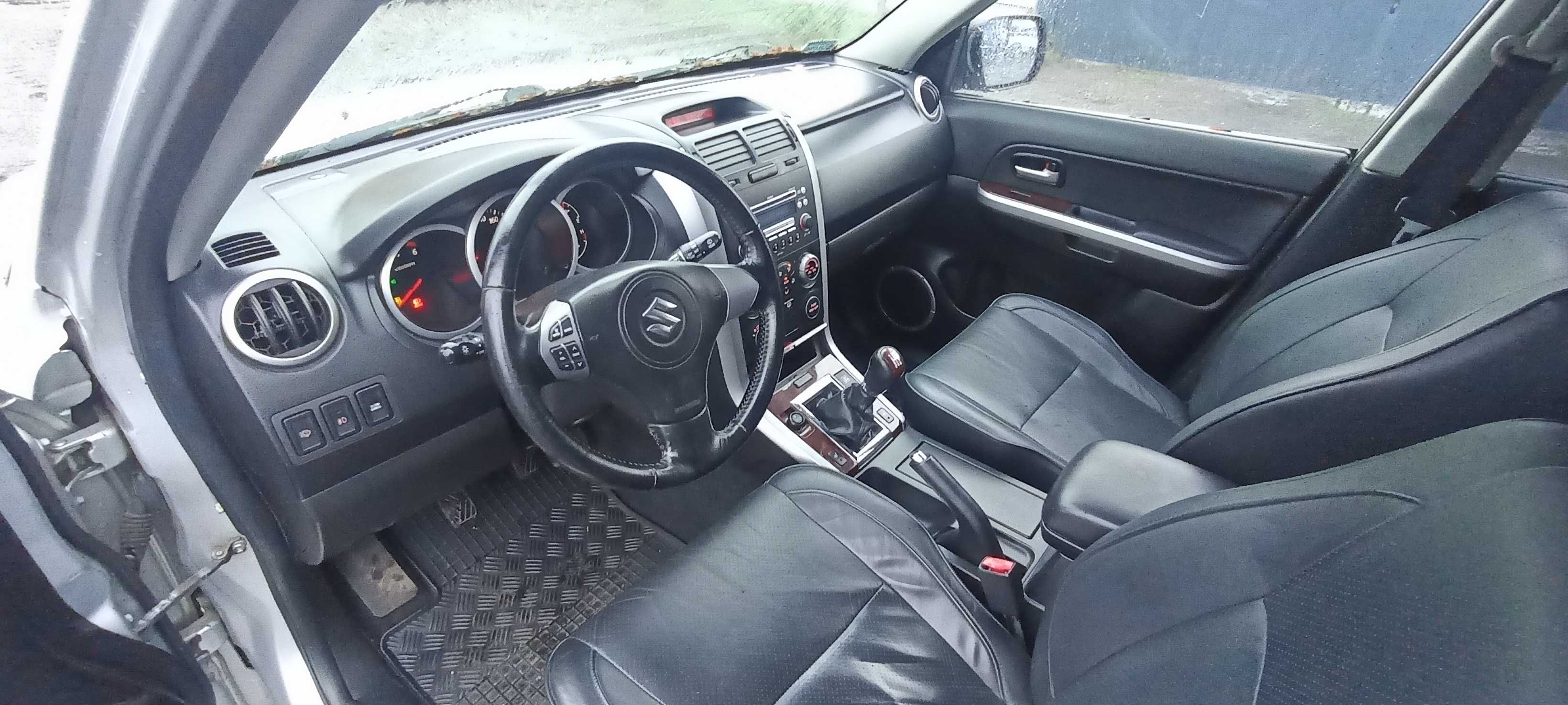 maska klapa silnika grand vitara 06 r 129 km 1.9 ddis lak Z2S