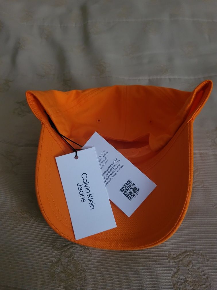 Nowa Czapka z daszkiem Calvin Klein