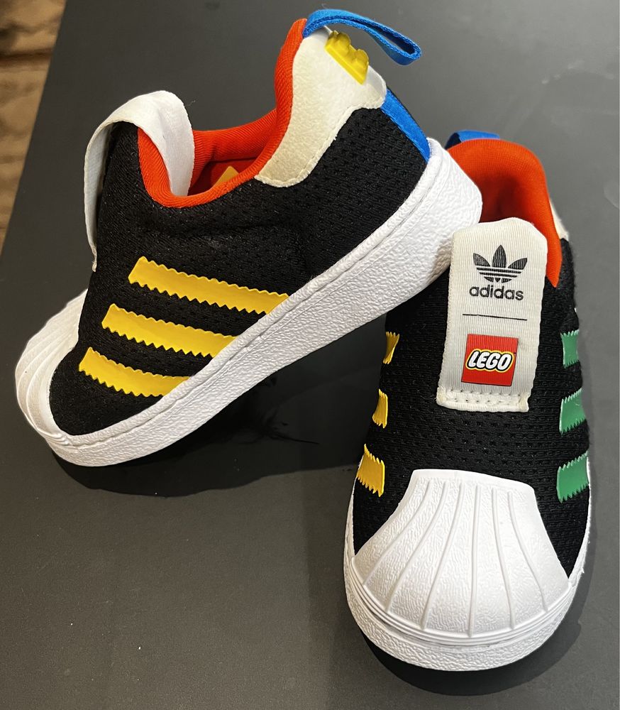 Sapatilha Adidas bebé