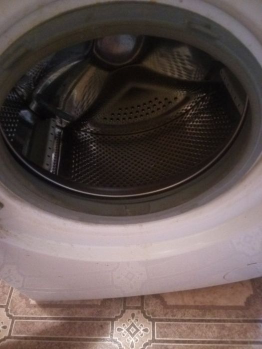 Продам пральну машину
