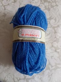 Włóczka wełna niebieska Bever supersoft - 1 motek 50 g, kolor 444