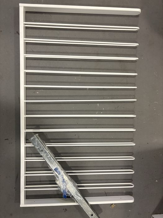 Wysuwany wieszak na spodnie do szafy PAX ikea