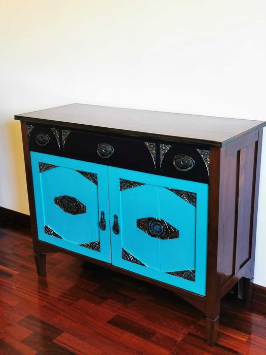 Cómoda lavatório adaptação e restauro, espaço e iluminação decorativa