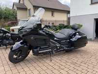 Honda GL1800 F6B GoldWing 1800 bagger