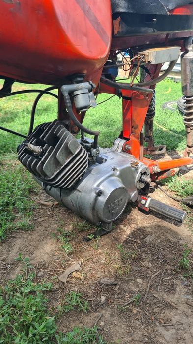 Продам двигун v50