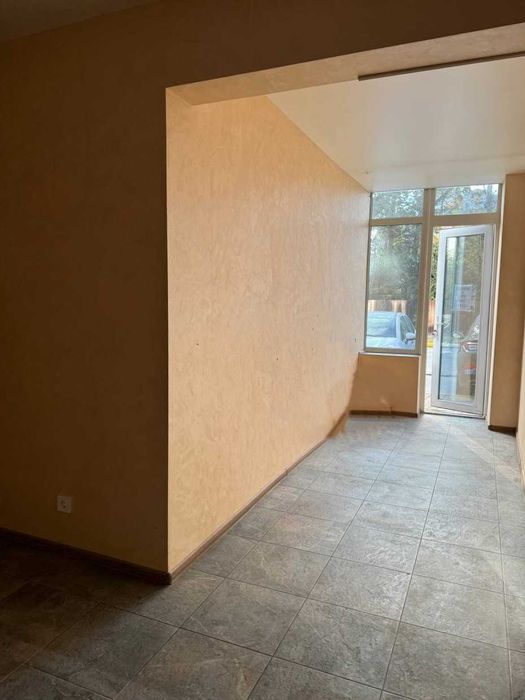 Продаж комерційного приміщення 18м2. Окремий вхід. ТРЦ''Сова''. ID:694