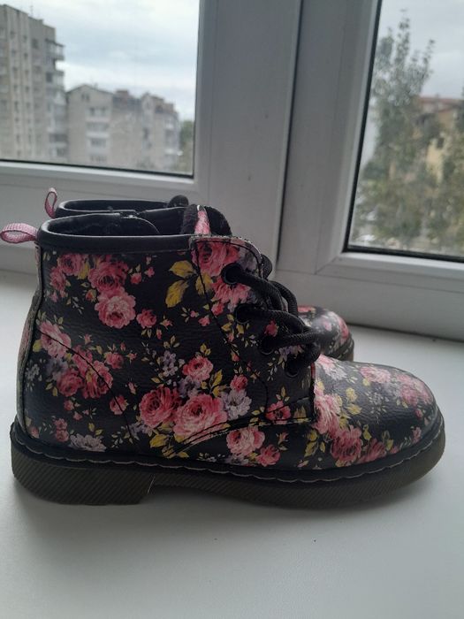 Дитяче взуття 29 розміру