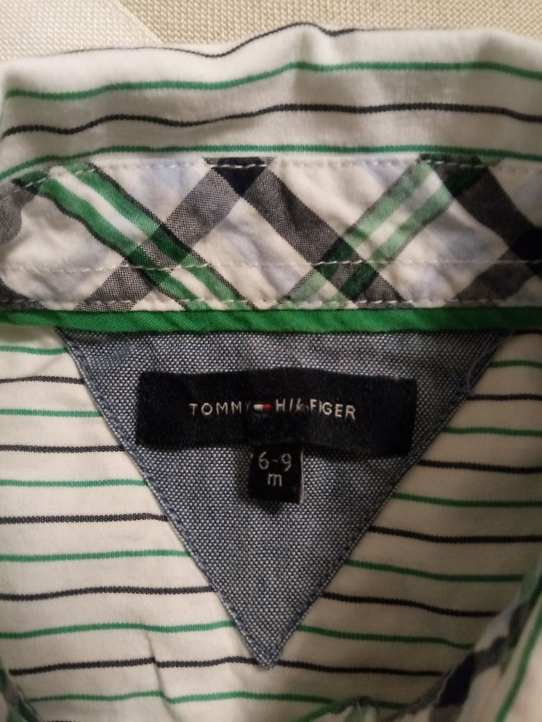 Świetna koszula Tommy Hilfiger 6-9 m-cy rozmiar 68