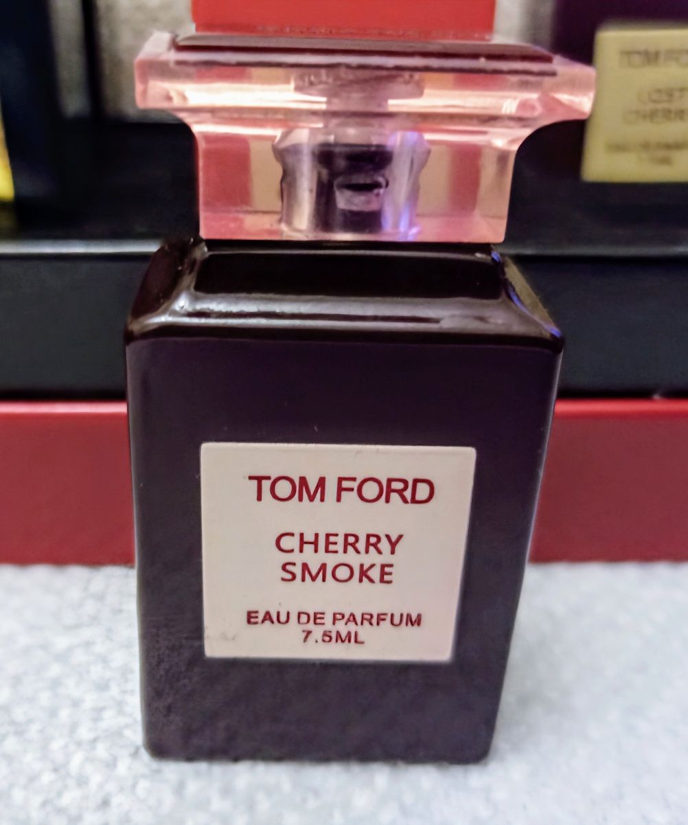 Мініатюри від Tom Fordа. Оригінал.