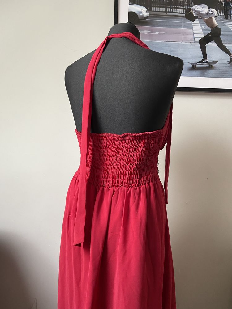 czerwona długa sukienka maxi M 38 wiązana na szyi odkryte plecy