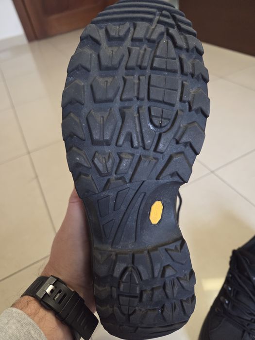 Lowa goretex 42, stan super