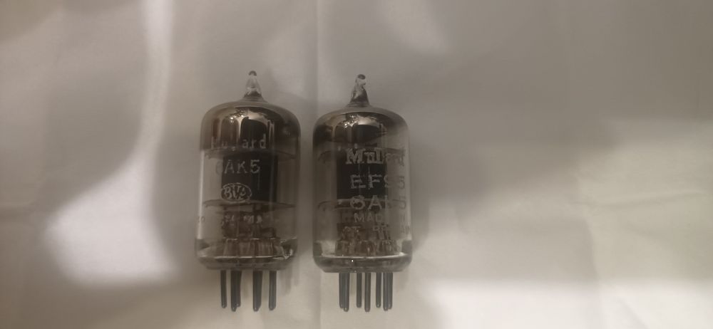 Mullard GB 6AK5 EF95 BVA Black plate para