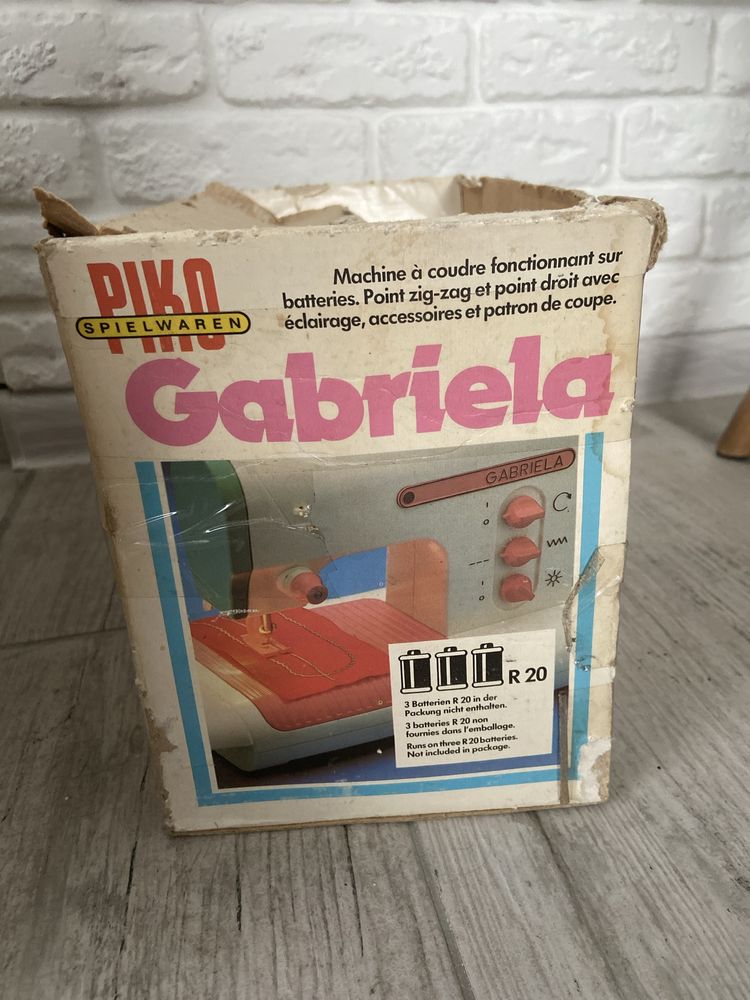 Детская швейная машинка Gabriela