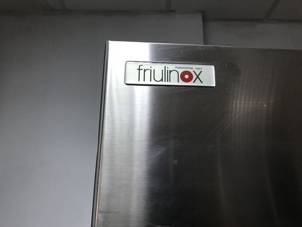 Професиональная морозильная камера FRIULINOX