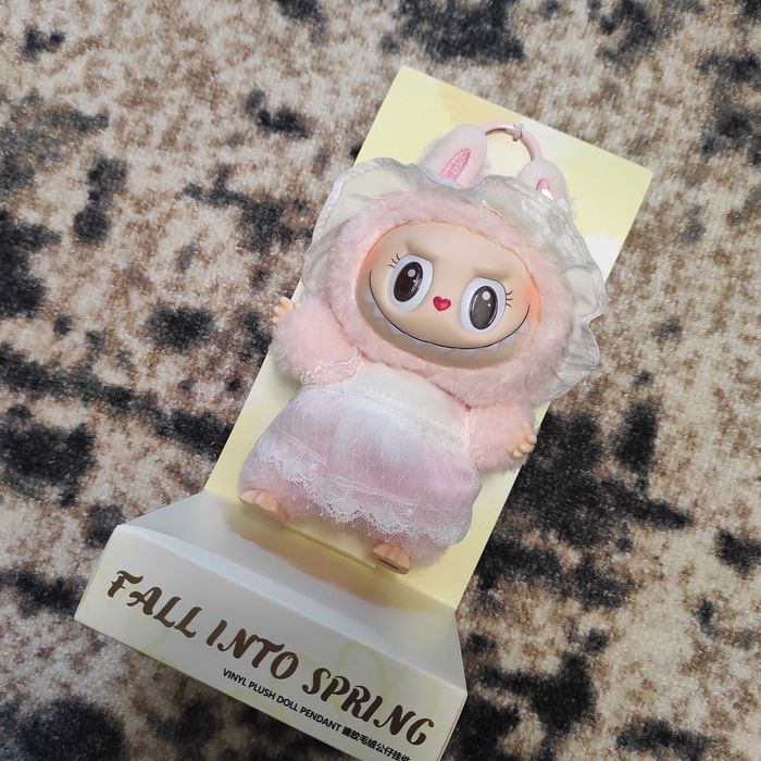 Лімітована Labubu оригінал в наявності