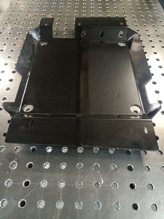 Suzuki samurai osłona reduktora , ślizg