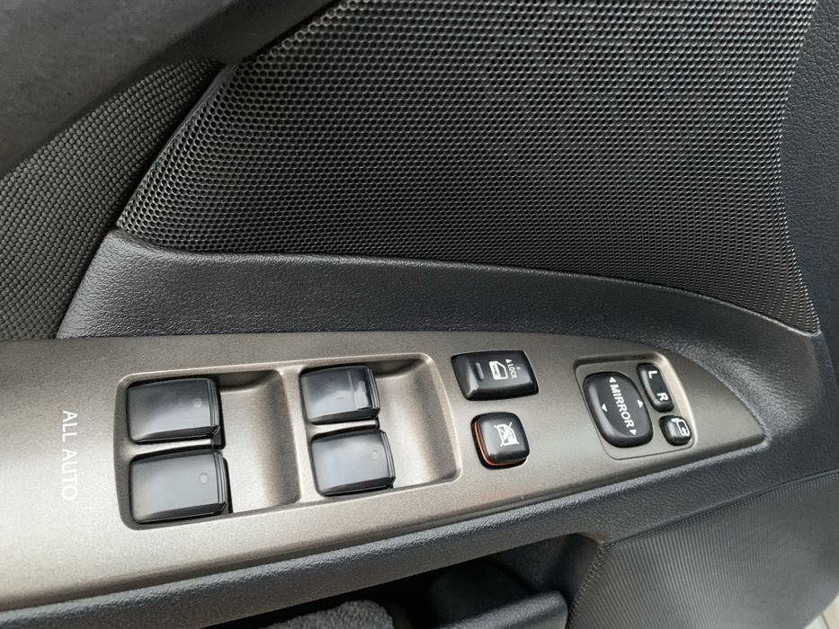 Продам Lexus IS