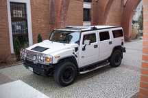 Samochód  do ślubu HUMMER H2 do wynajęcia z kierowcą