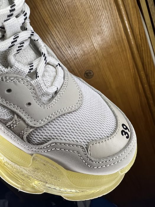 Кроссовки сетка Balenciaga triple S оригинал размер 39