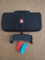 Duże, twarde, pojemne Etui Nintendo Switch + Grip