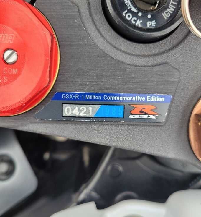Suzuki Gsxr 1000 2013р. юбілейний тираж