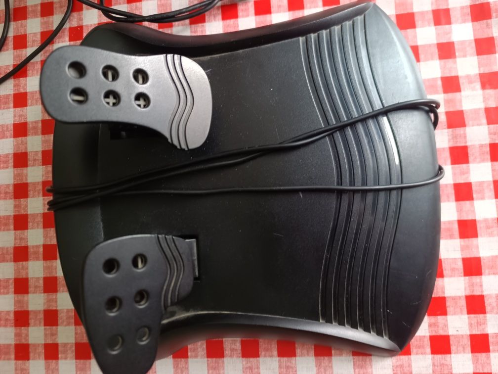 Продам игровой руль