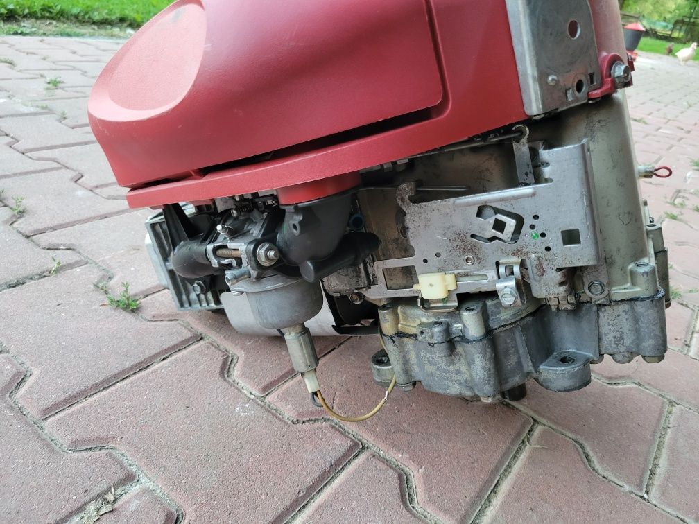 Silnik briggs&stratton briggs B&S 18,5hp