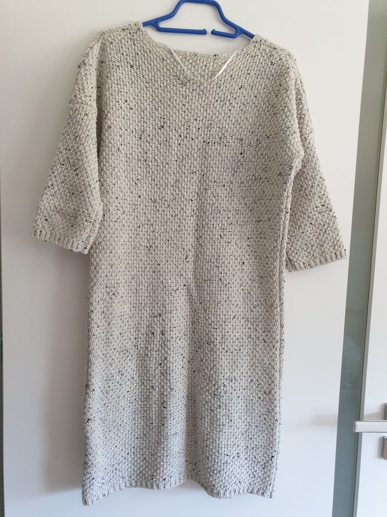 Sukienka sweter Medicinie
