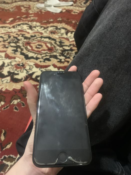 Iphone 7 в ідеальному стані