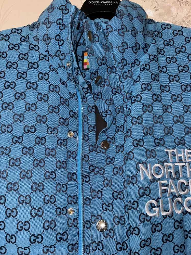 Жилетка The North Face Gucci