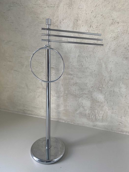 Stojak na ręczniki chromowany srebrny vintage bauhaus mid-century