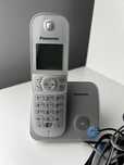Panasonic KX-TG6851JTS Telefon bezprzewodowy DECT,