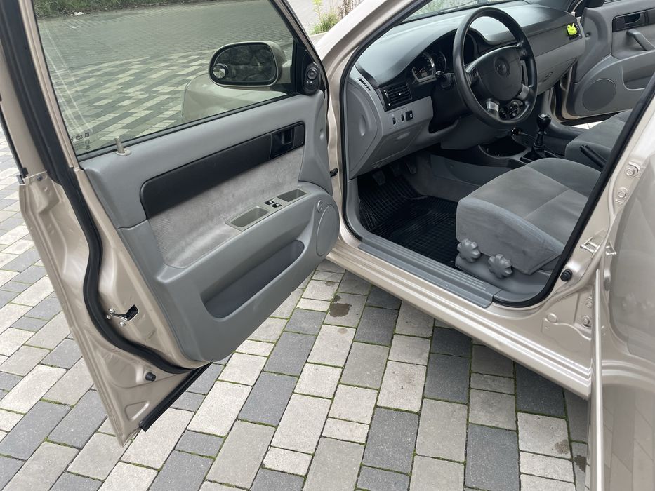 Chevrolet lacetti 1.6 газ4 2010