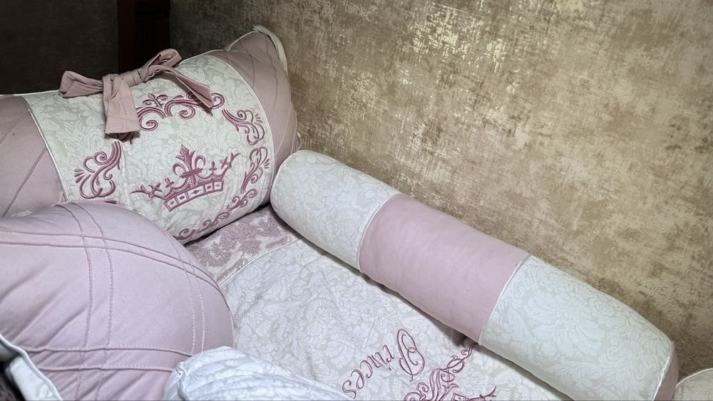 Дитячий постільний набір princesa  для ліжка для новонароджених