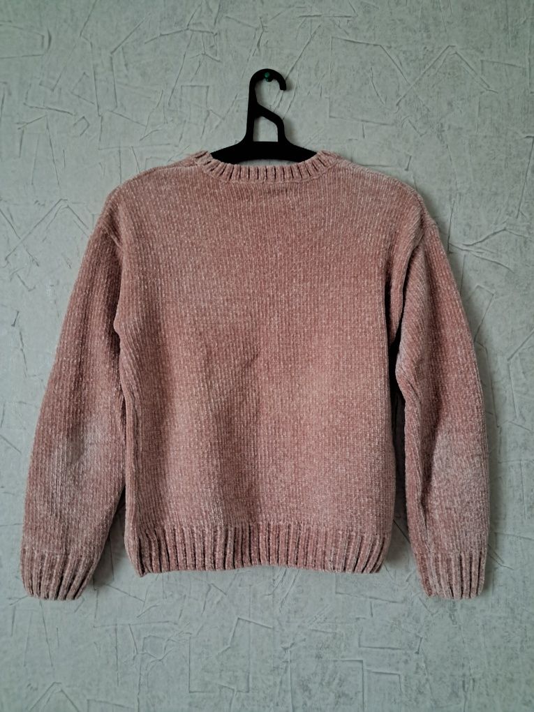 Жіночий светр, пуловер