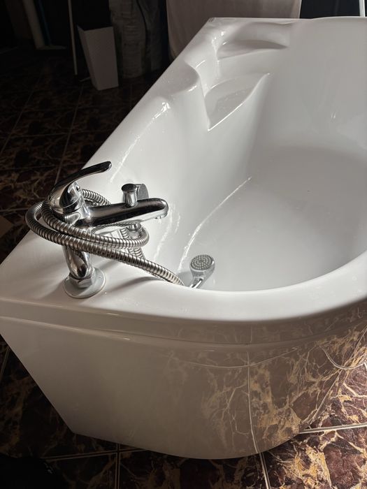 Wanna akrylowa 1400x900