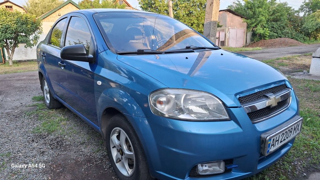 Продам свое авто chevrolet aveo t250 2008
