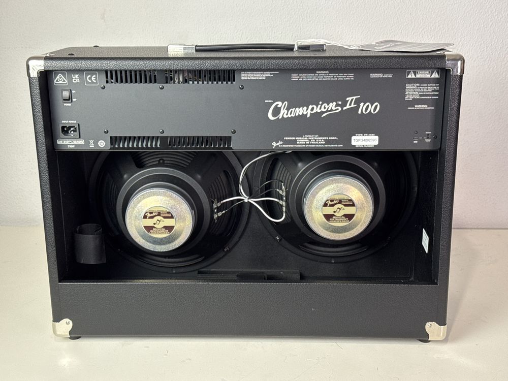 Amplificador fender champion ii 100 avariado