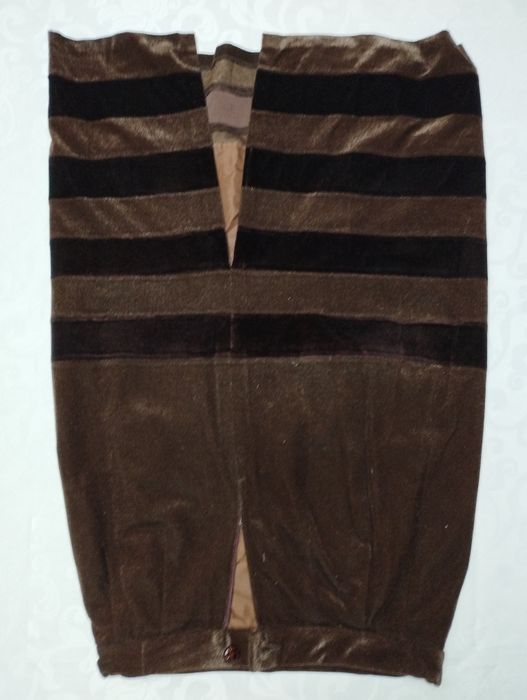 Юбка велюровая , нарядная