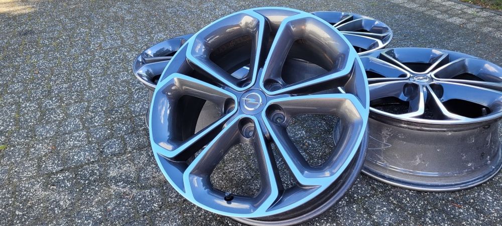 OPC  17"  Opel oryginal  5x110   7j et44  Corsa Vectra Signum Astra