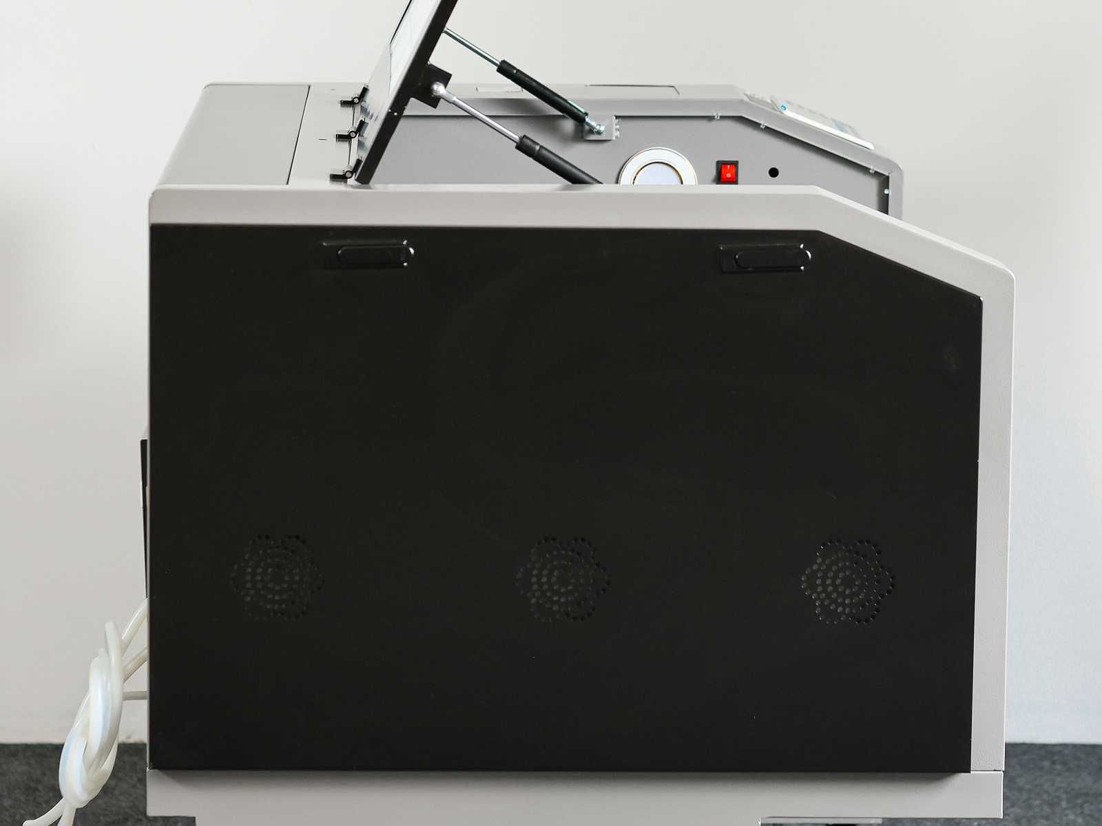 Лазерний верстат CO2 TD-5070 EFR 60W 500x700мм