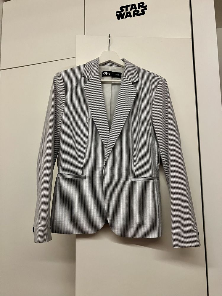 Marynarka Zara r. 40 w paski, prążki