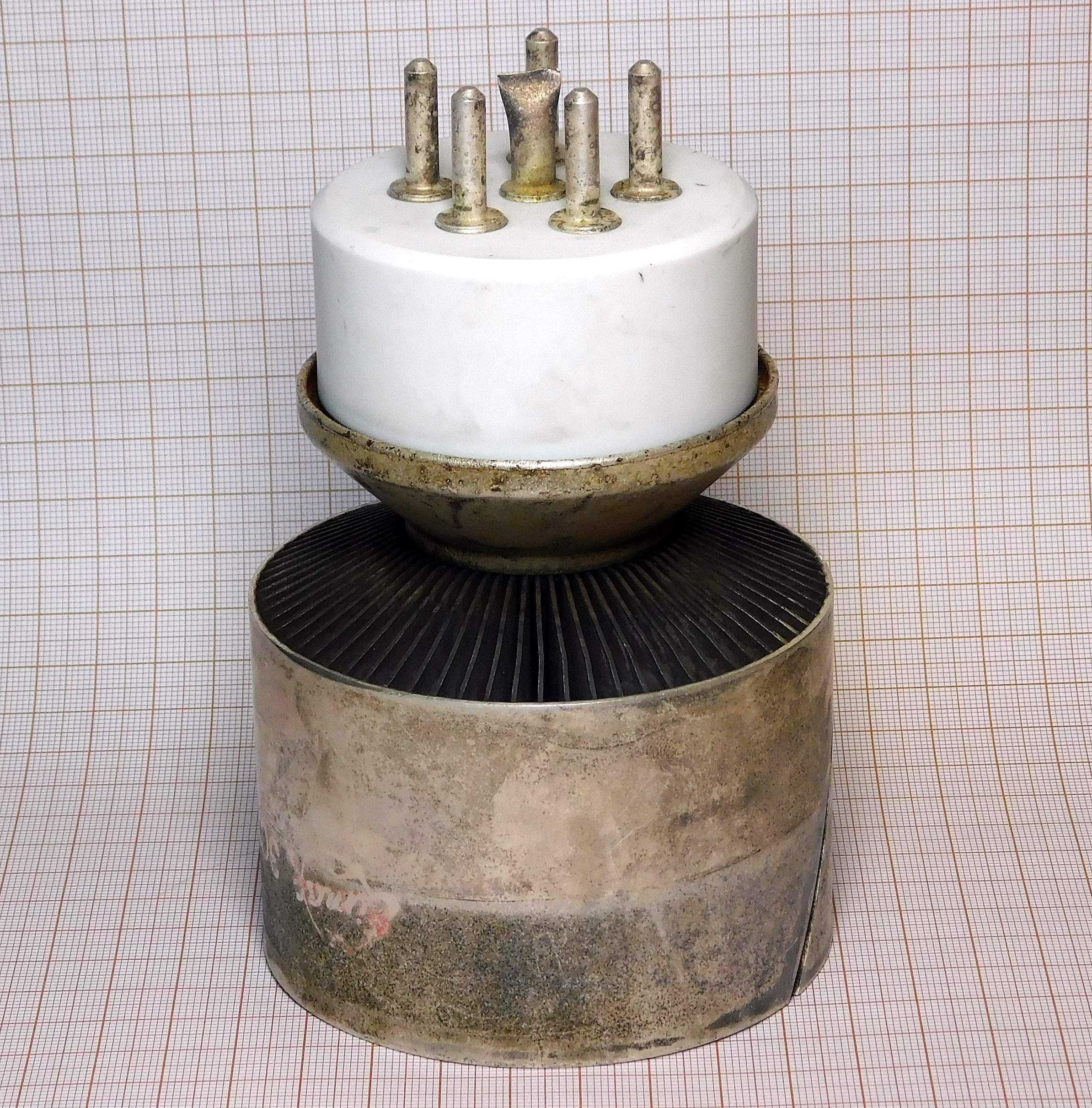 Lampa elektronowa 3CX1500D3 [EEP]