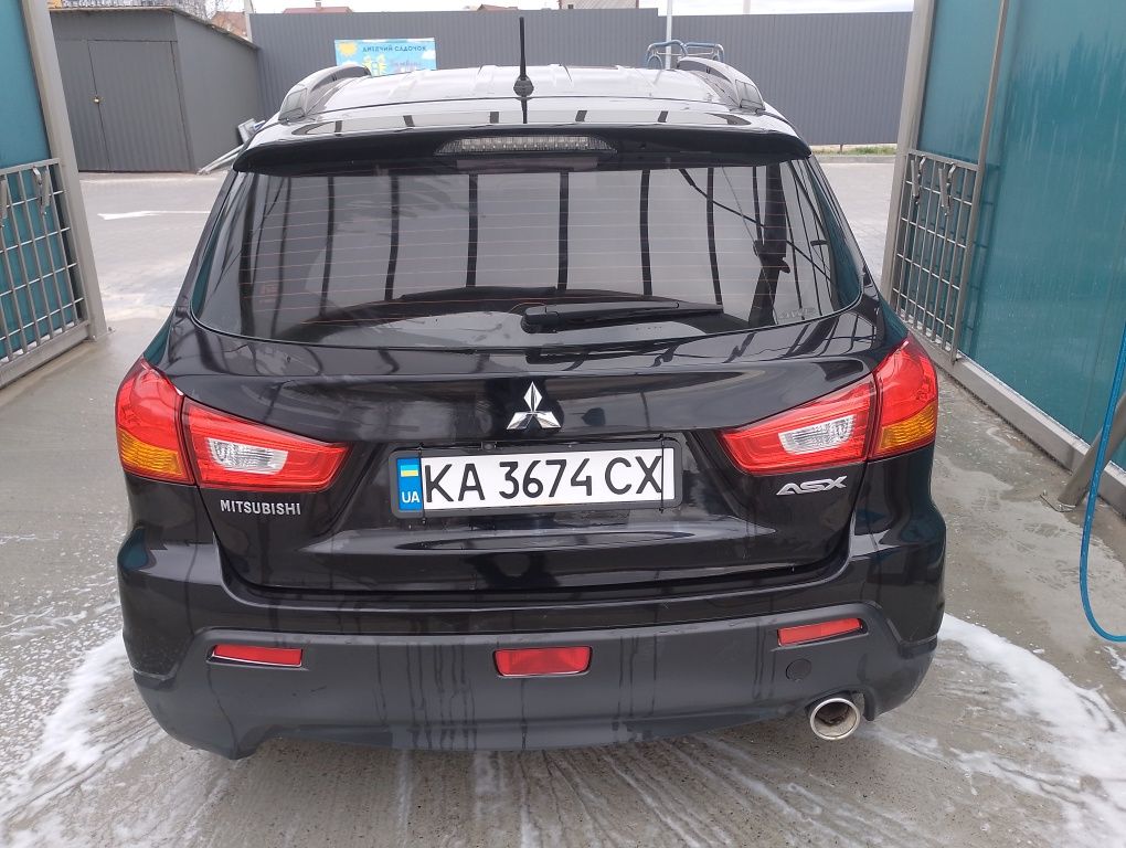 Автомобіль Mitsubishi ASX