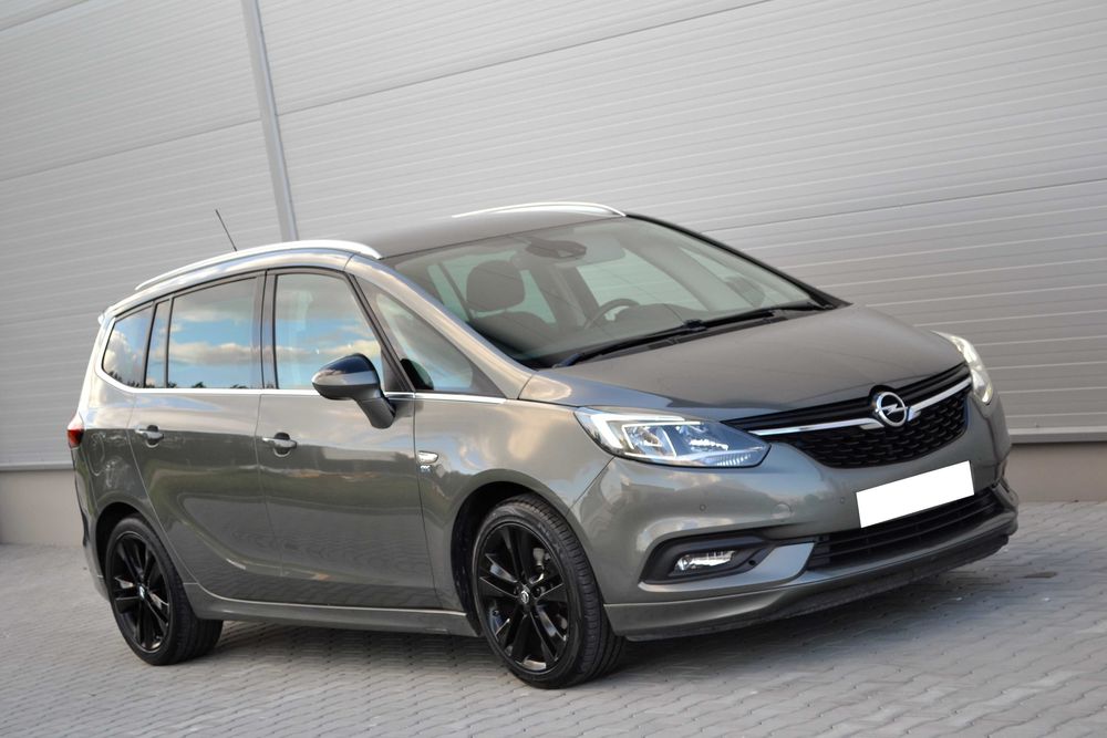 Opel Zafira C Lift 1.4T 140KM OPC Line**Navi**PDC P+T**Kamera cofania