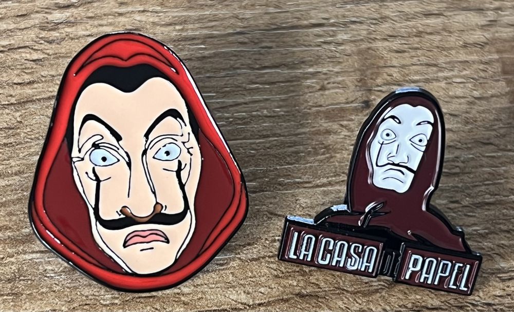 PIN przypinka wpinka badge Dom z Papieru La Casa De Papel Maska